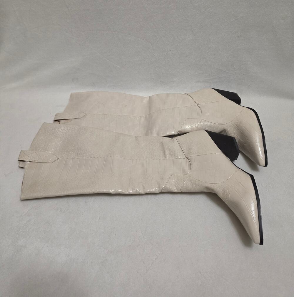 Princess Polly Cream Croc Western Knee High Boots - Size 9 (Like New)